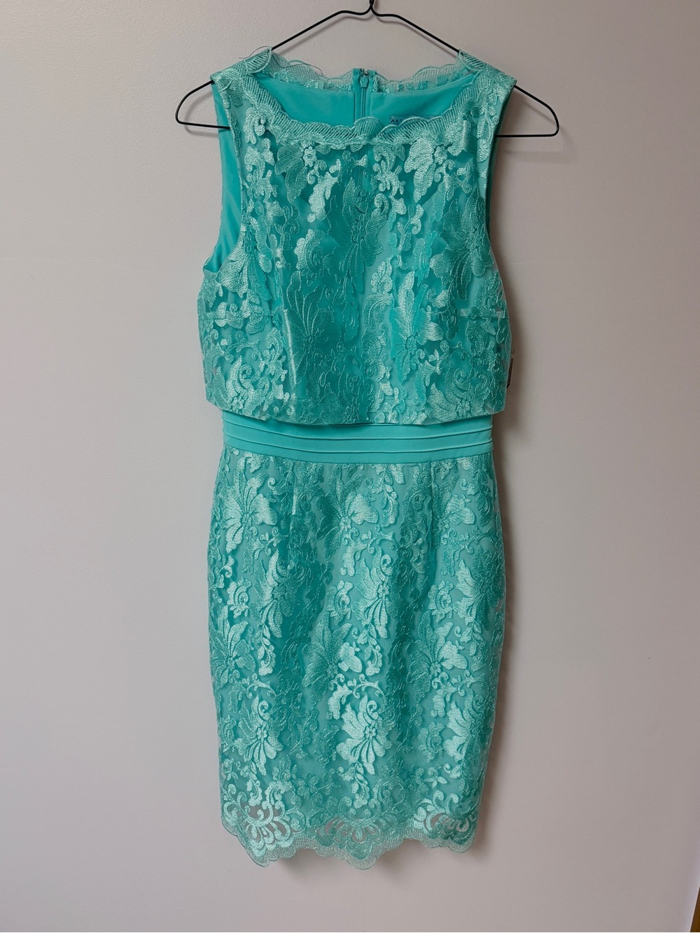 NWT ANTONIO MELANI aqua/teal Lace Midi Dress